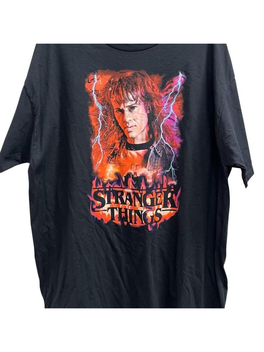 Stranger Things Men's Black Tshirt NWT sz XL